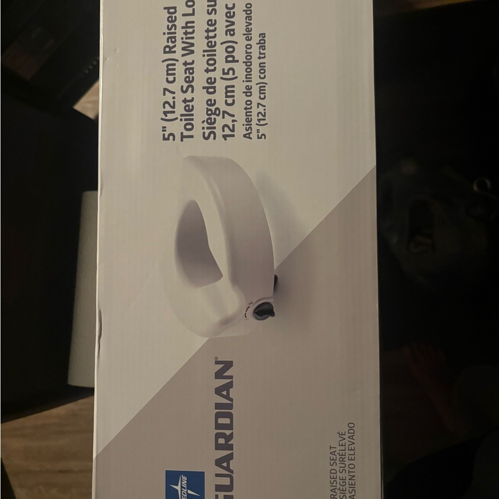 Medline Guardian 5" Raised Toilet Seat Locking Non-Slip Lightweight White - Picture 3 of 7